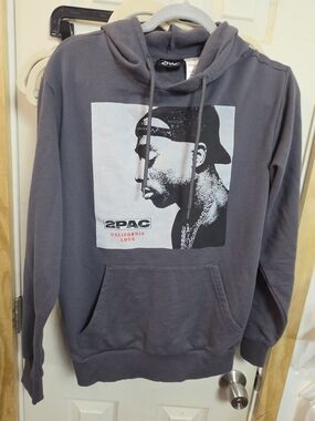 2Pac California Love Graphic Hoodie - Charcoal Unisex